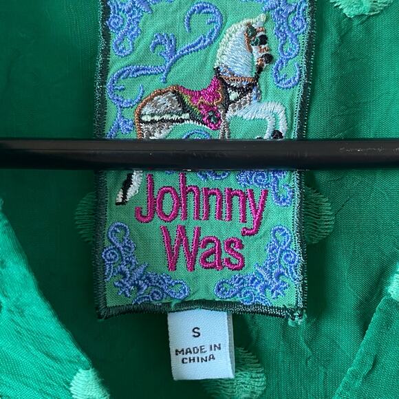 JOHNNY WAS Embroidered Evy Flower Blouse Green Size Small Flare Sleeve Boho Chic - Picture 6 of 7